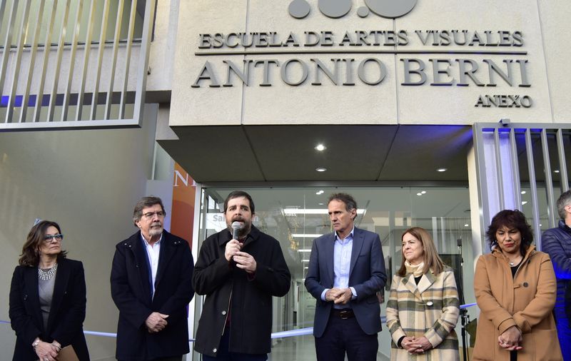 Moreira, Sileoni y Katopodis inauguraron el nuevo edificio de la Escuela de Artes Visuales Antonio Berni
