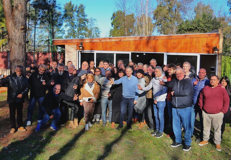 Gray participó de encuentro de dirigentes del partido republicano Federal de la Provincia Buenos Aires