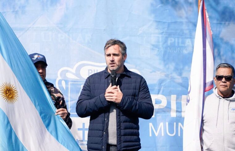 Achával acompañó a los vecinos en la celebración del 115° Aniversario de Del Viso