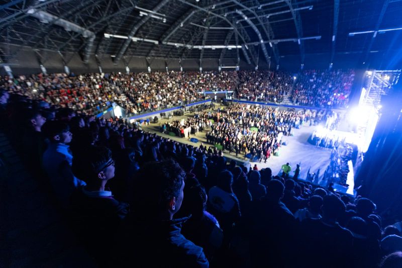 A estadio lleno se realizó la apertura de las Olimpíadas Malvinenses