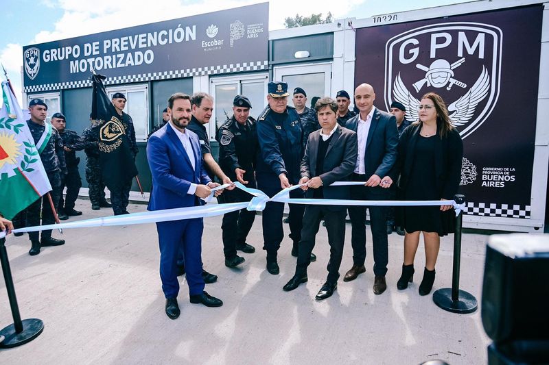 Sujarchuk y Kicillof inauguraron una nueva posta del Grupo de Prevención Motorizado