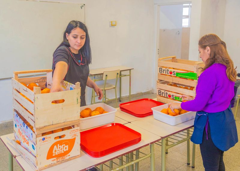 San Fernando reforzó el Servicio Alimentario de Escuelas Secundarias