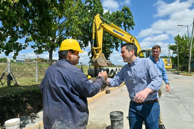 Nardini visitó la gran obra hidráulica que se está realizando en la ciudad de Tierras Altas